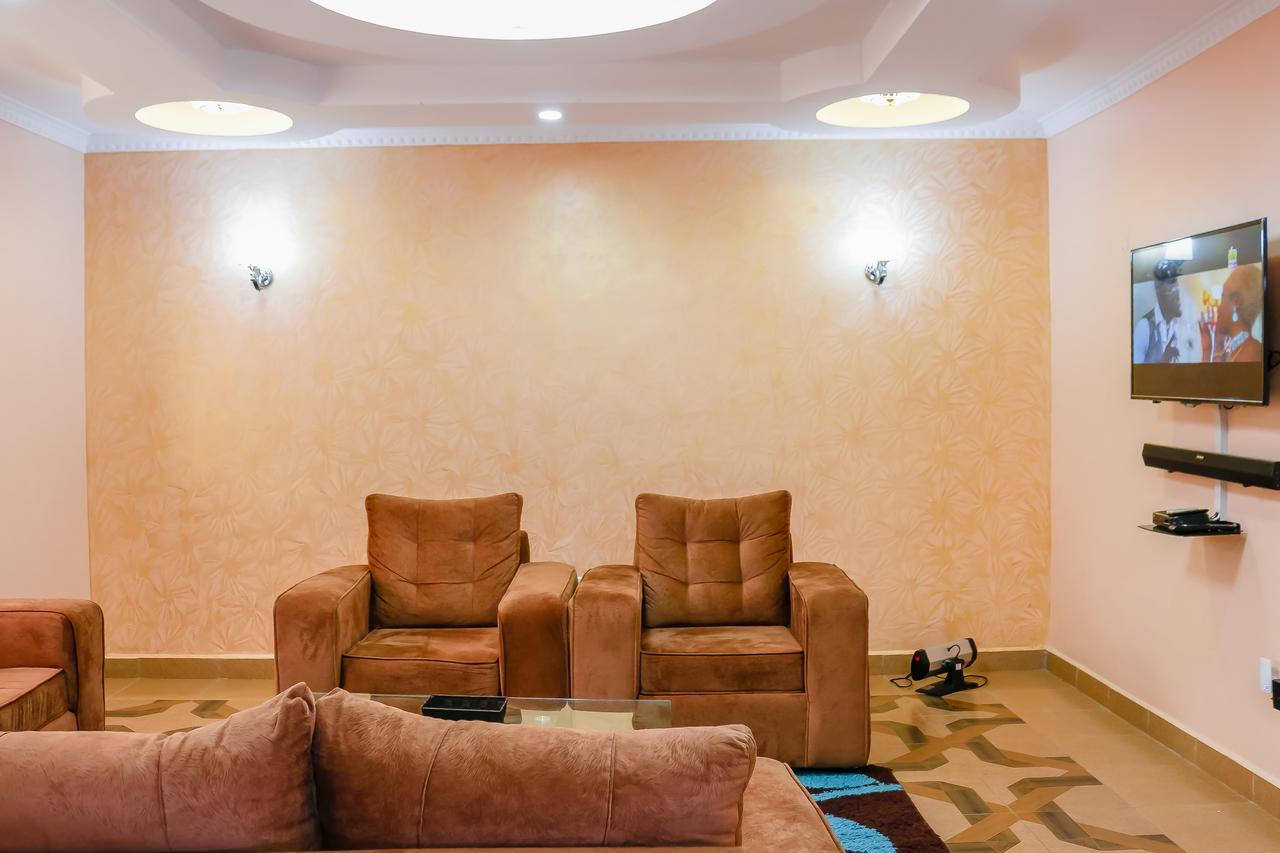 Ferienwohnung Nemadek Royal Park Nairobi Exterior foto